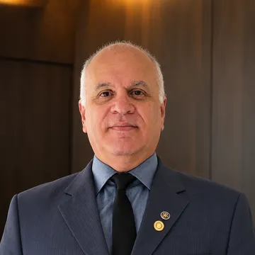 Retrato de Ricardo Corrales
